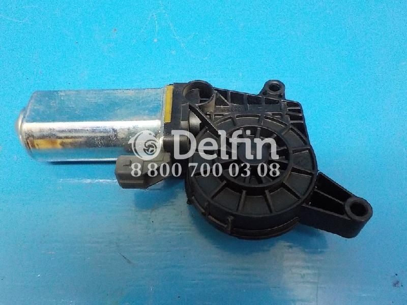 A0008205008 Моторчик стеклоподъемника Mercedes Benz