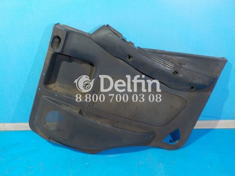 504001991 Обшивка двери передней правой Iveco
