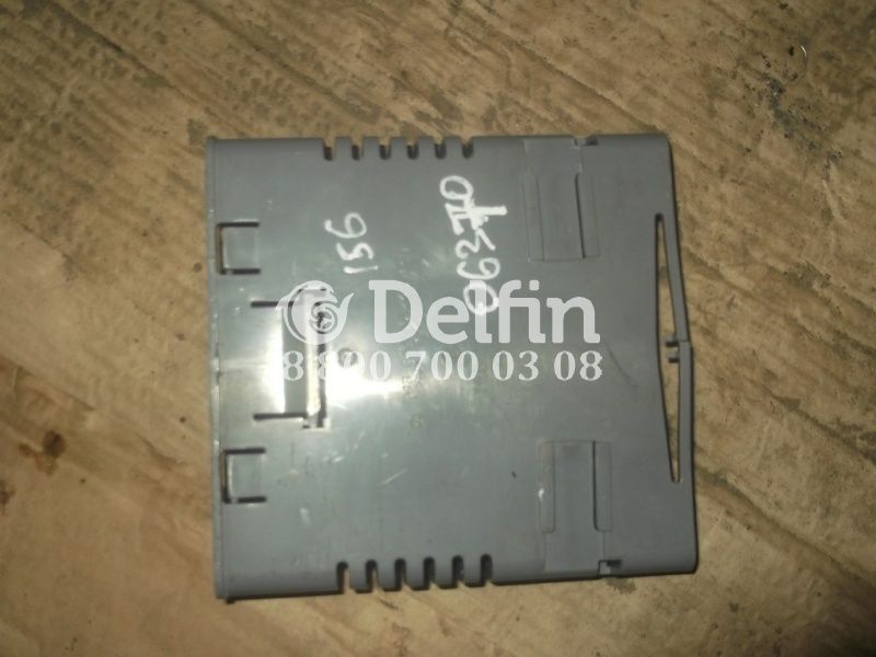 9438460624 Кронштейн крепления радио Mercedes Benz