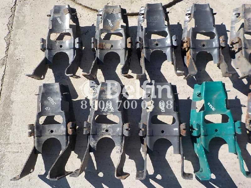 1785354 Кронштейн ресивера Scania