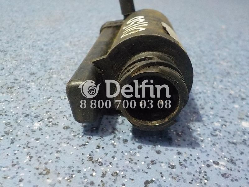 1548504 Насос омывателя Scania