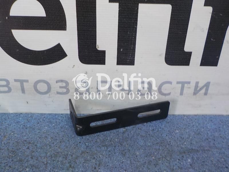 2408408 Стойка спойлера Scania 6 серии