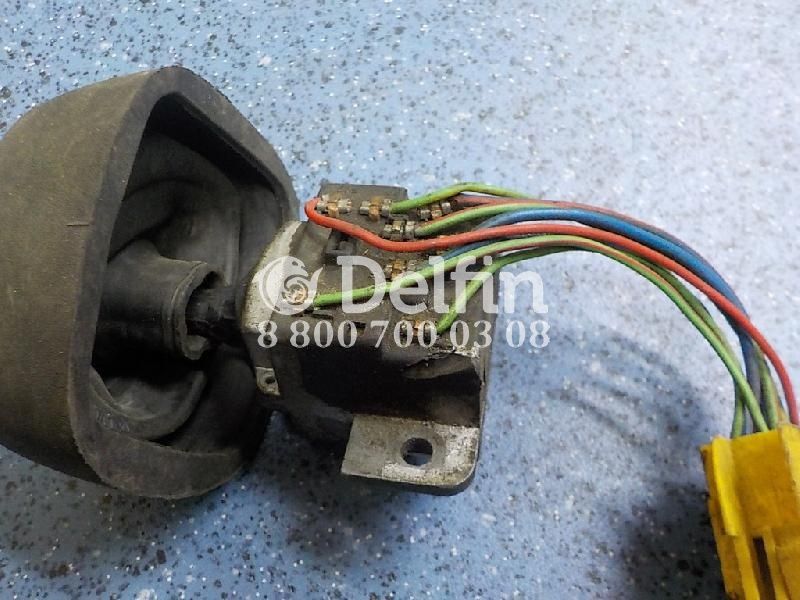 1624133 Переключатель стеклоочистителей Volvo (НА ЗАПЧАСТИ)