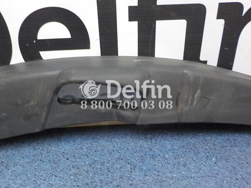 2448440 Накладка переднего крыла правая Scania 6 б/у