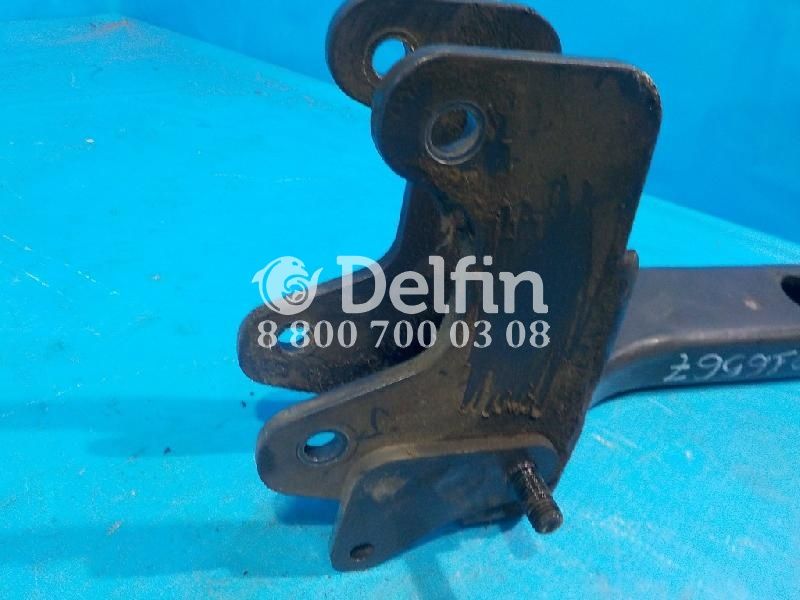 1533561 Кронштейн кабины LH Scania