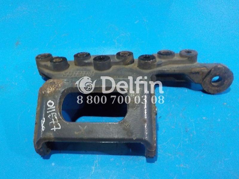 7420846429 Кронштейн подвески двигателя RH Renault