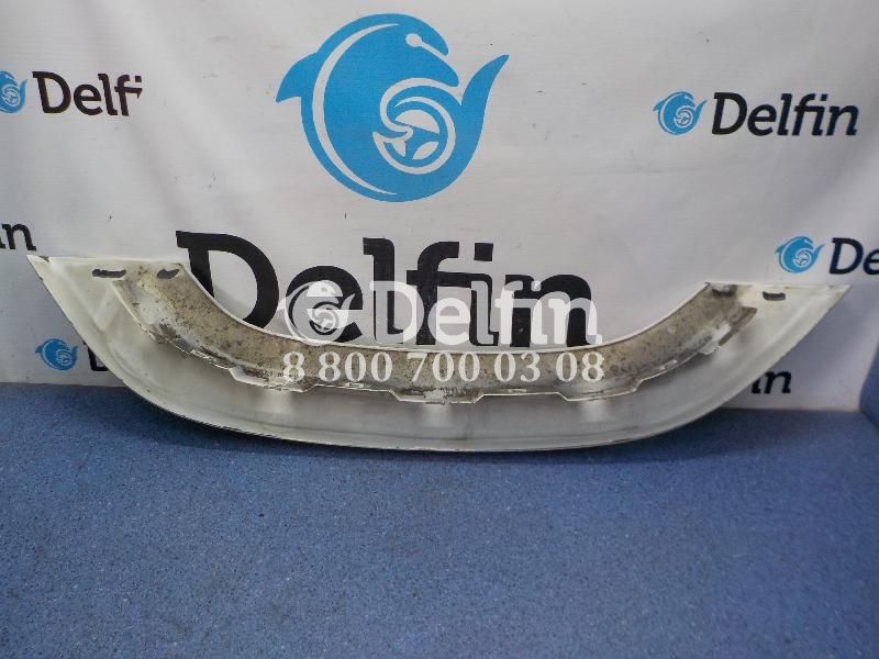 2304660 Накладка на крыло (переднее - верхняя часть) правое RH Scania 6 серии (Цвет белый)