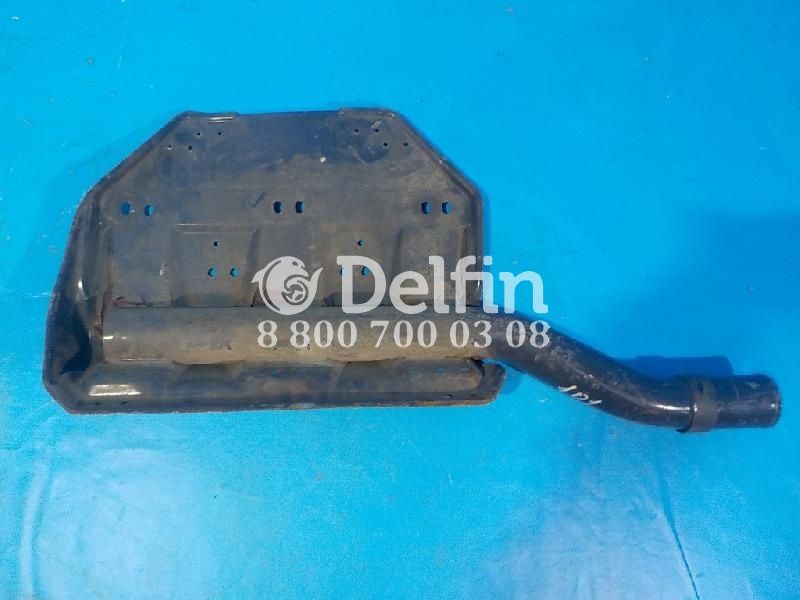 1725676 Кронштейн крыла RH Scania