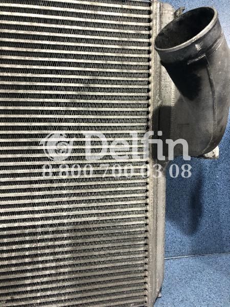 A9425010901 Интеркулер Mercedes Benz