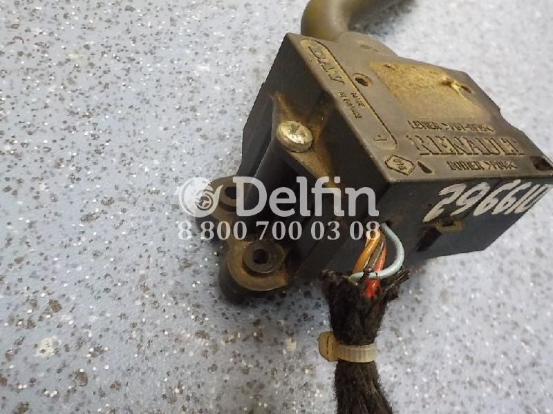 5010379356 Переключатель подрулевой Renault