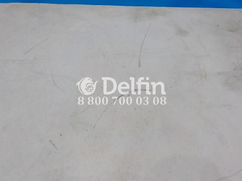 8191567 Спойлер верхний Volvo (Уценка)