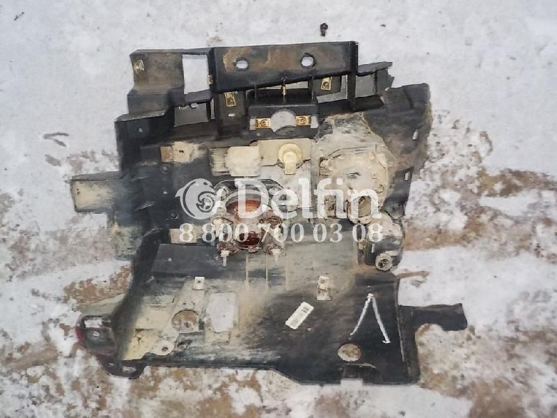 82423778 Кронштейн фар LH Volvo (Уценка)