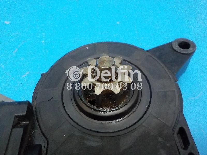 A0008205008 Моторчик стеклоподъемника Mercedes Benz