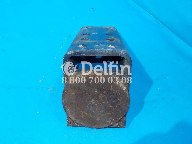 8166083 Кронштейн отбойника заднего моста Iveco