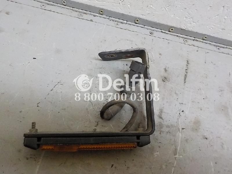 1697312 Габарит боковой RH DAF