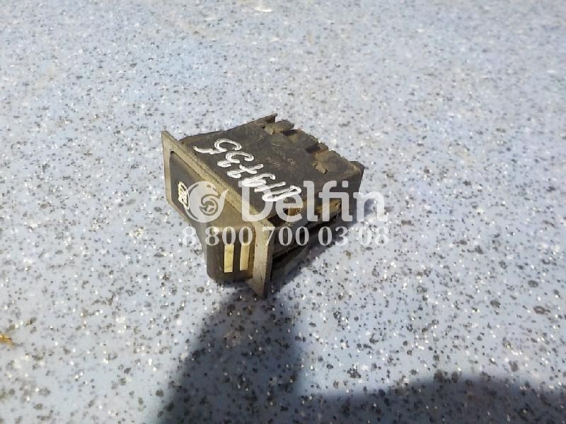 81255036247 Кнопка обогрева зеркал MAN