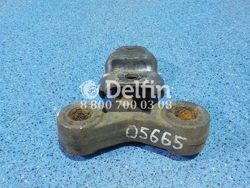 1369369 Кронштейн крепления переднего cтабилизатора DAF