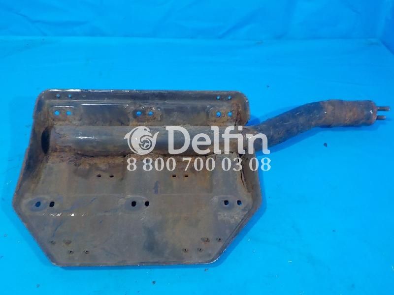 1755675 Кронштейн брызговика LH Scania