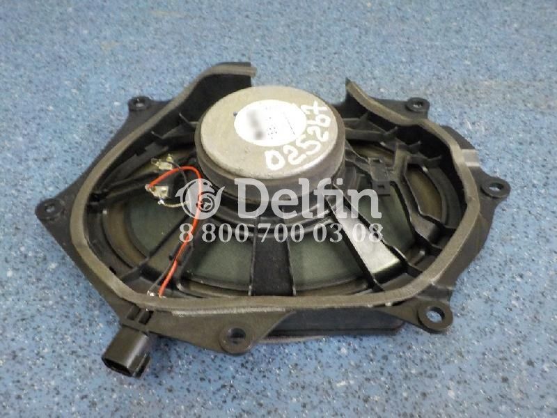 1534511 Левый динамик в дверь Scania