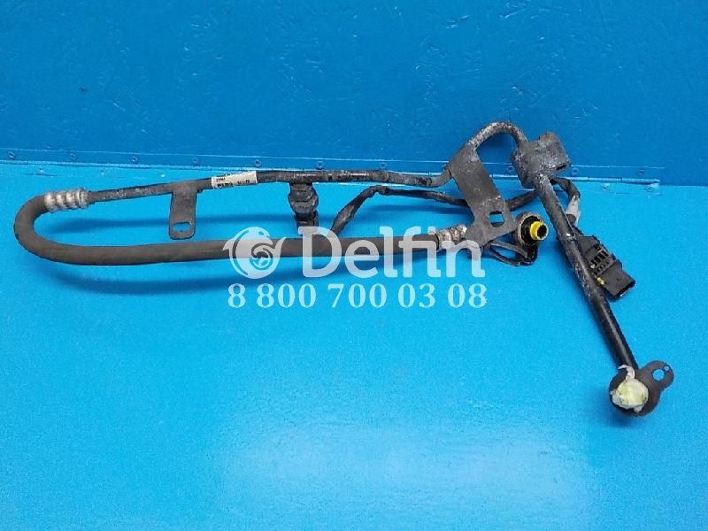 82410515 Шланг кондиционера Volvo