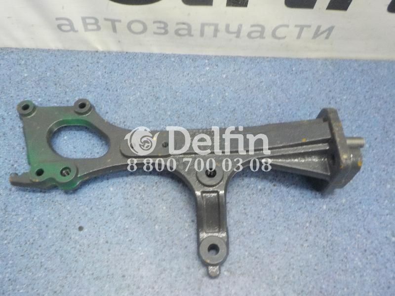 2918782 Кронштейн подножки левый LH Scania  6 серии