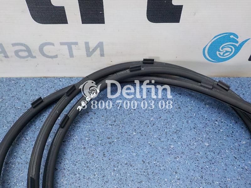 2771328 Направляющий желоб занавески левый LH Scania 6 серии