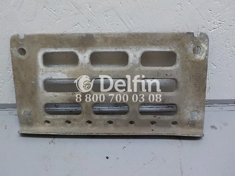 8191314 Подножка нижняя Volvo