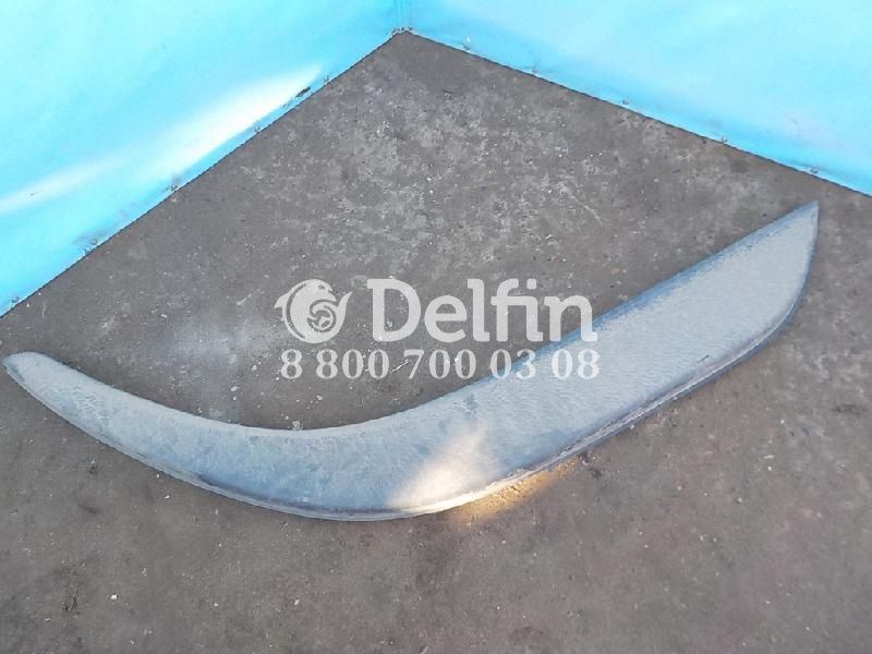 20529681 Накладка брызговика верхняя RH Volvo