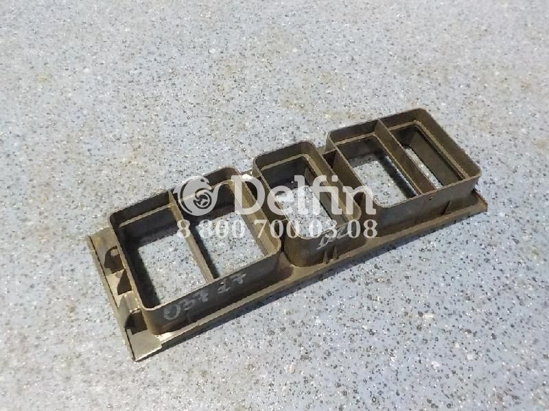 3175616 Рамка под кнопки Volvo