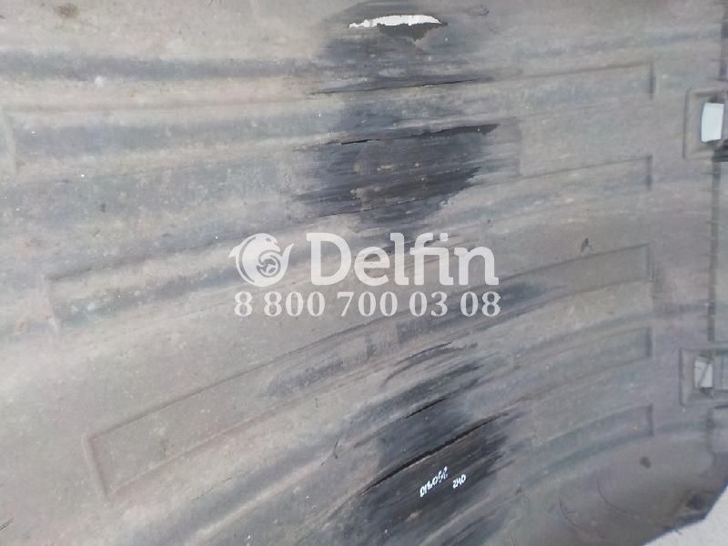 1395276 Брызговик Scania