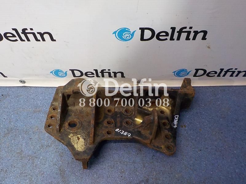 20428256 Кронштейн переднего бампера LH Volvo