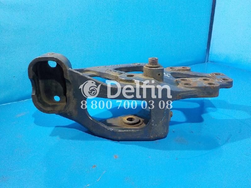 1606970 Кронштейн крепления передней рессоры RH DAF