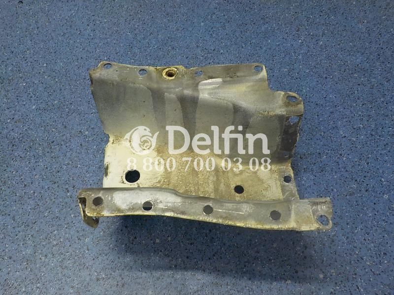 2231290 Кронштейн кабины правый RH Scania 6 серии