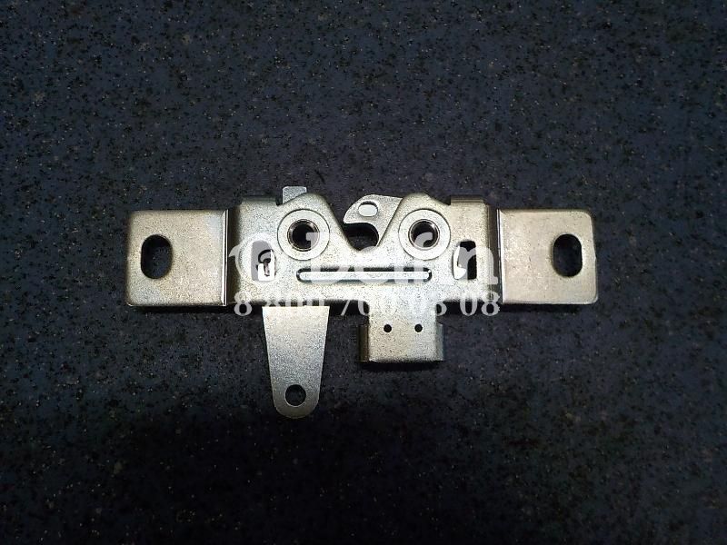 2827979 Замок люка (ящика для инструментов) Scania 6 серии (Н)