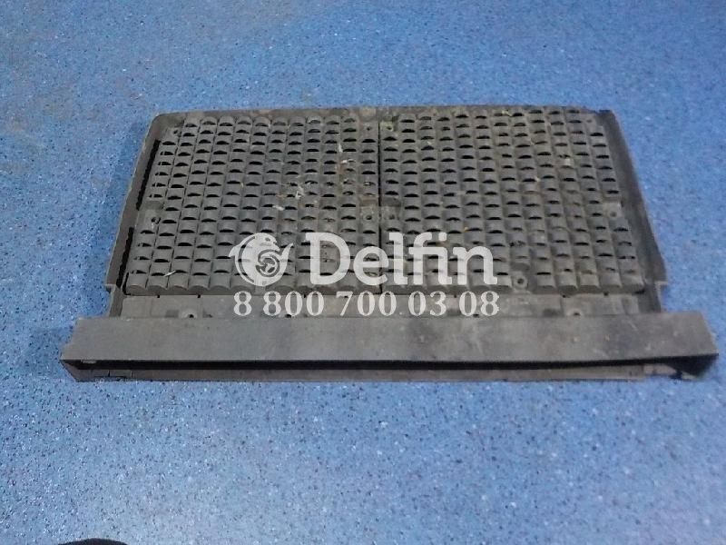 A9438810605 Брызговик RH Mercedes Benz