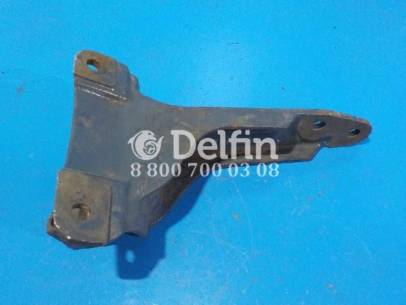 5600201600 Кронштейн крепления передней рессоры