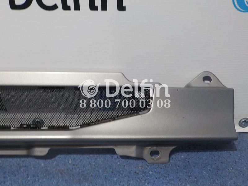 1872160 Решетка радиатора Scania CG/CR (Цвет серый)