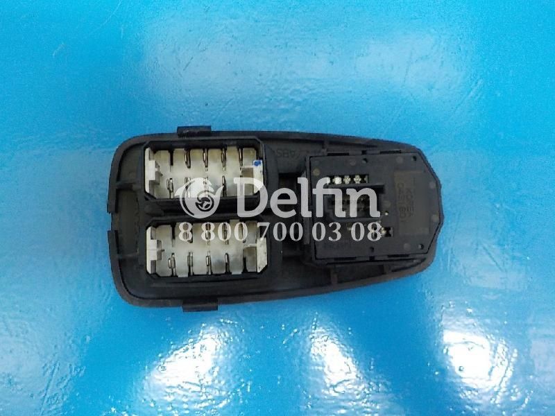 1445793 Панель выключателей двери кабины в сборе Scania