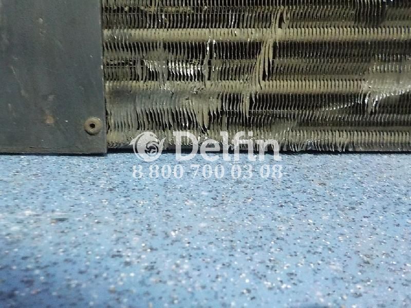 5000752789 Радиатор кондиционера Renault (Уценка)