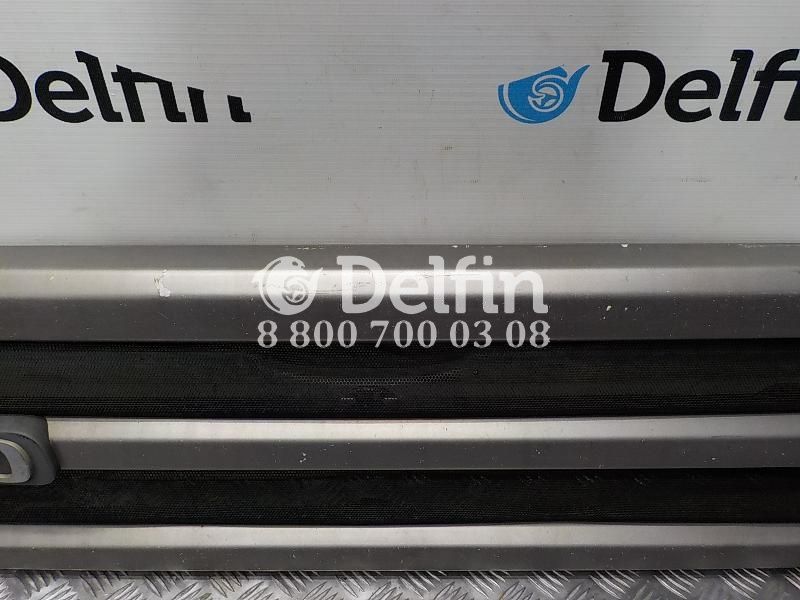 1885940 Облицовка радиатора Scania 5 б/у