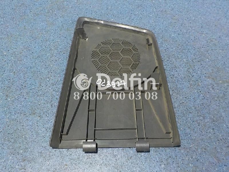 82065223 Решетка динамика Volvo (Уценка)