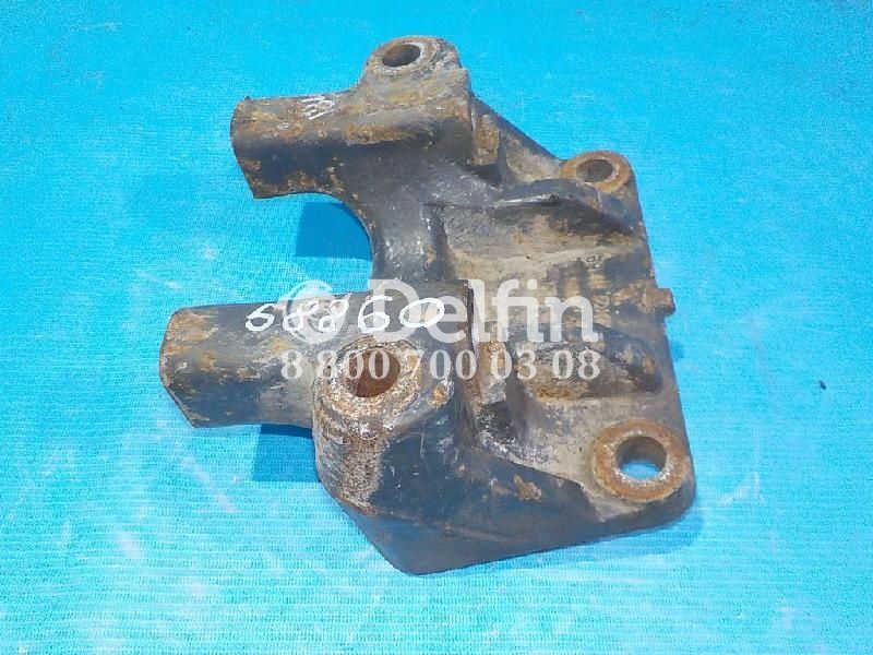20522863 Кронштейн крепления реактивной тяги Volvo