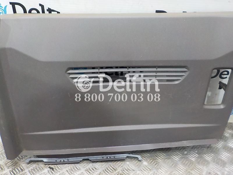 2227524 Панель правая RH CS Scania 6 серии (Уценка)