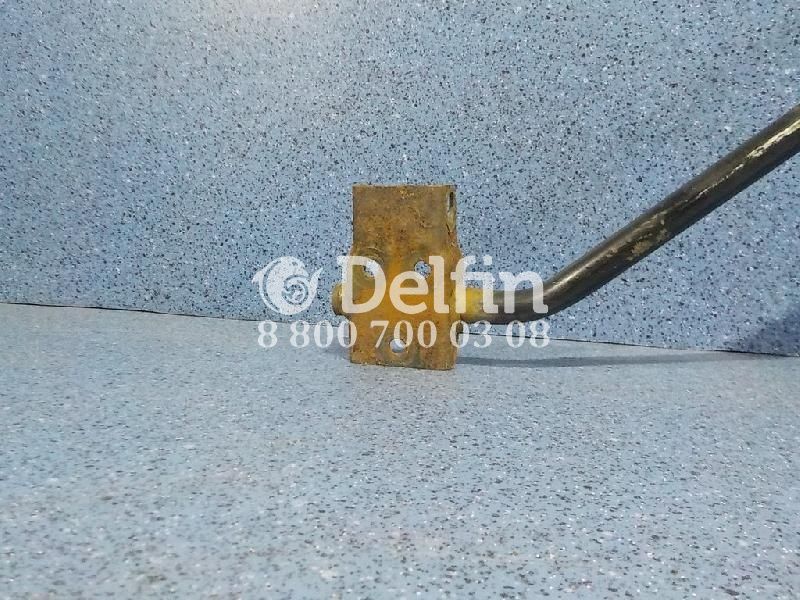 81629105204 Кронштейн верхнего спойлера MAN