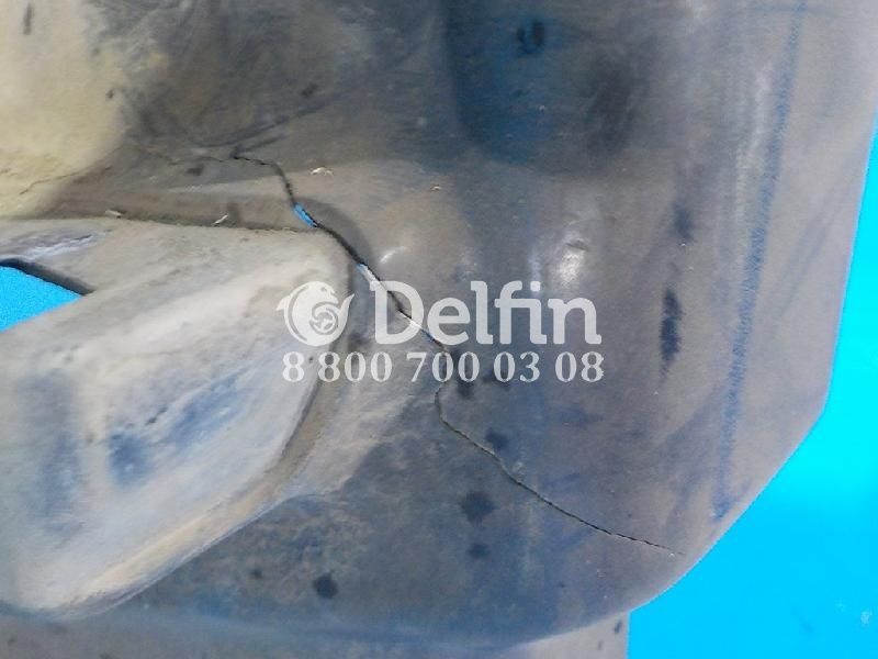 20529478 Корпус подножки LH Volvo (Уценка)