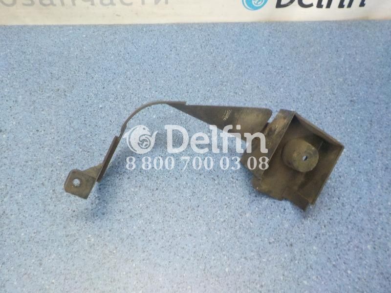 81416140032 Воздухопровод справа сверху MAN