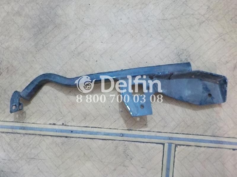 81416105528 Кронштейн переднего бампера RH MAN