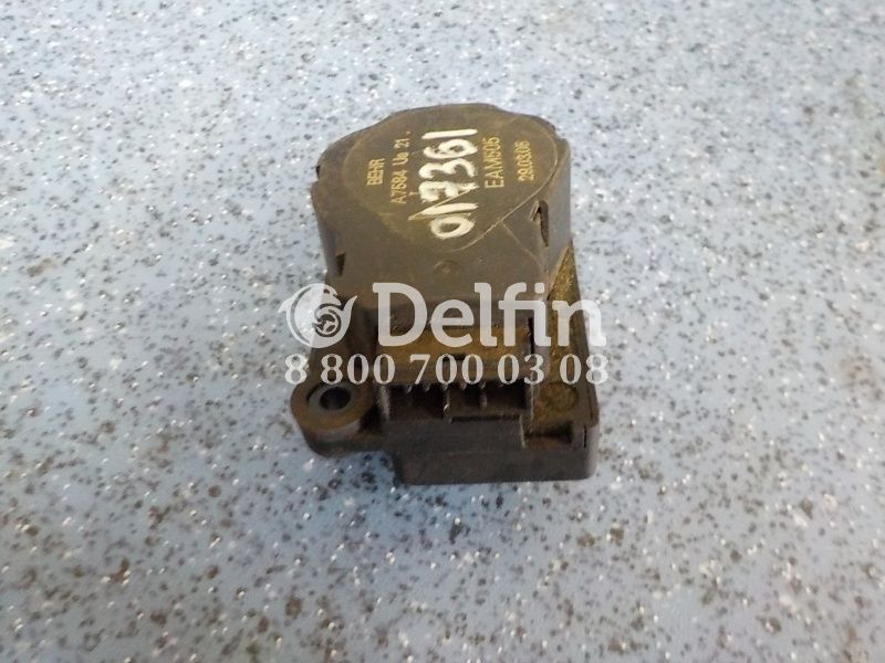5001864711 Моторчик заслонки отопителя Renault