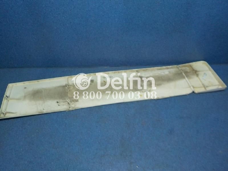 20360813 Спойлер кабины Volvo