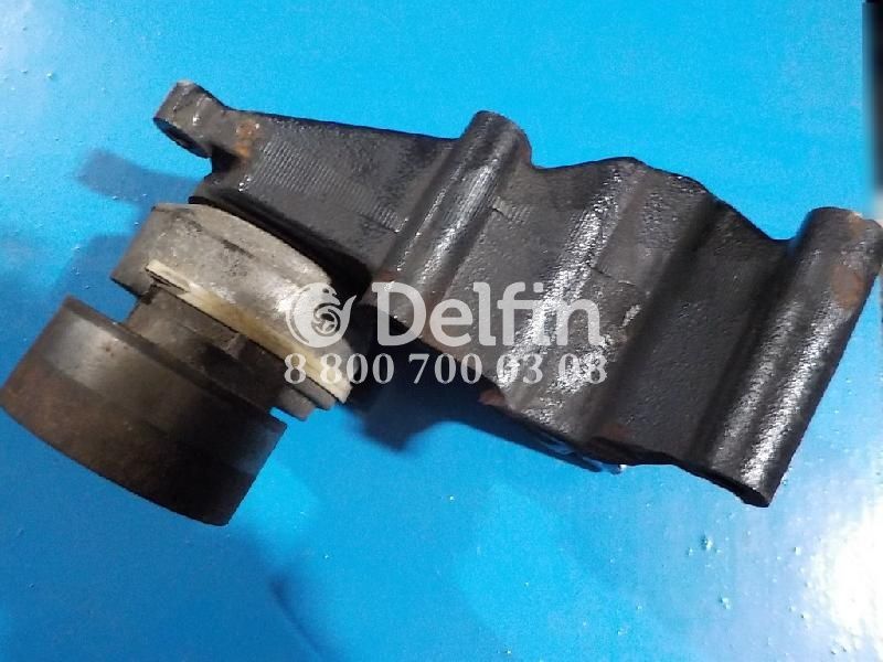 51191010382 Кронштейн компрессора кондиционера в сборе с натяжителем ремня MAN